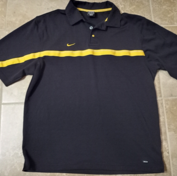 Nike Other - Mens Nike Lightweight Dri-Fit Short Sleeve Polo